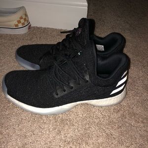 james harden shoes, dont have the box
